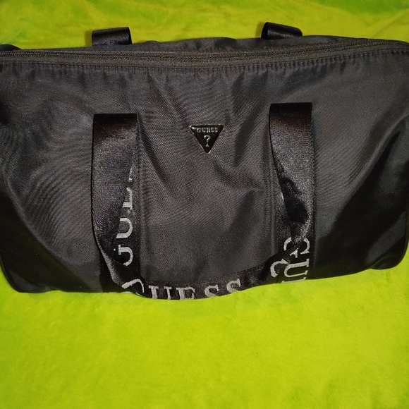 Guess Weekender Mini Duffel Gym Bag Black Nylon Logo Accent - Picture 2 of 3